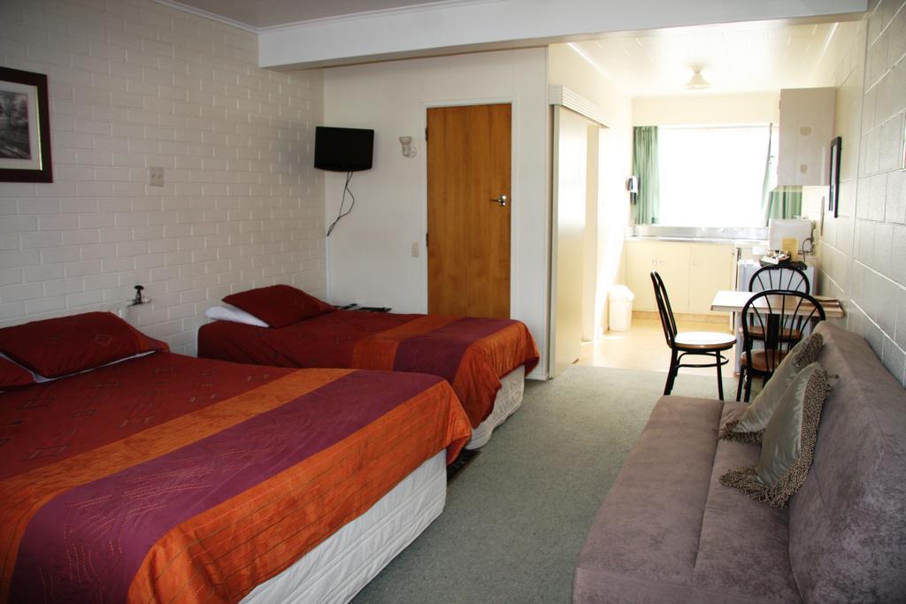 Kuirau Park Motor Lodge- Thermal Mineral Pool Rotorua Room photo